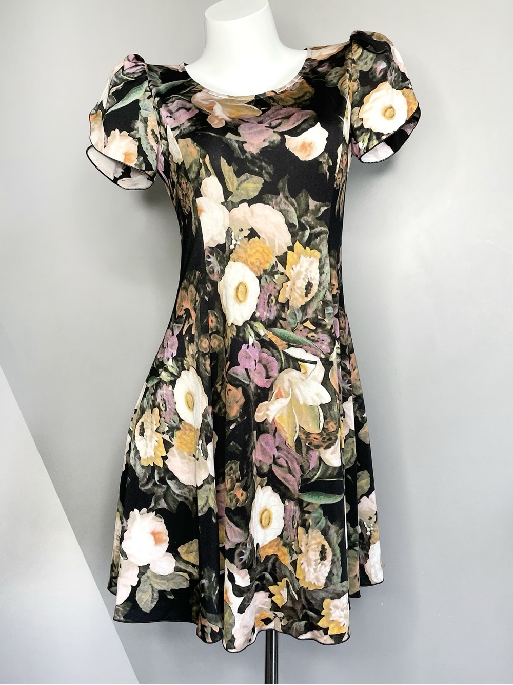 Spring Floral Short Sleeves Mini Dress